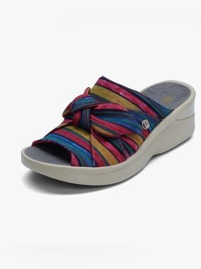 BZees Smile Wedge Mules Slip On Open Toe Rainbow Knotted Fabric size 10 wide